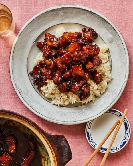 The Chef's Tasty Recipes for Taiwanese Braised Pork Belly and Crispy Radish Bites