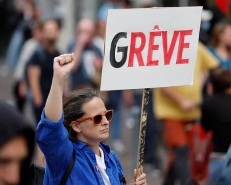 France Preparing for Significant Strike Day During Deepening Political Turmoil